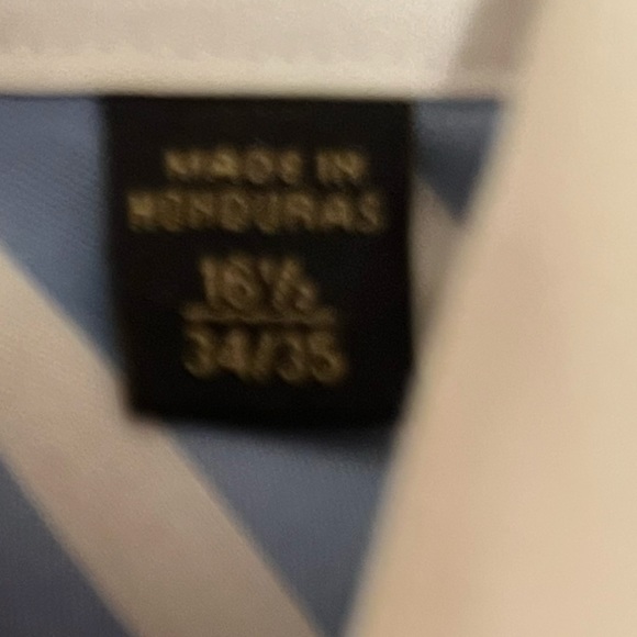 Donald Trump dress shirt. White collar and white French cuff. Classic fit - Picture 1 of 1